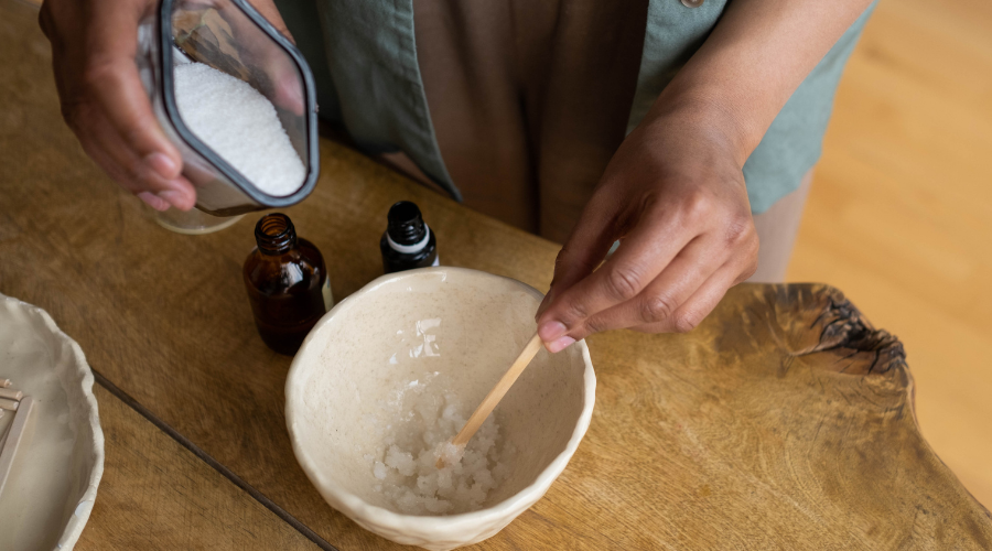making salt scrub making salt scrub