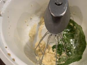 natural green coloring and whole flours mix