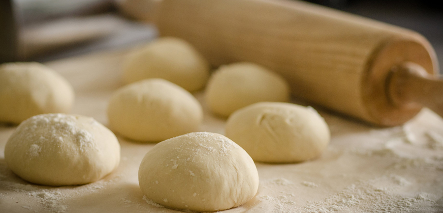 MAKE THE PERFECT BREAD WITH PRACTICE AND EXPERIENCE