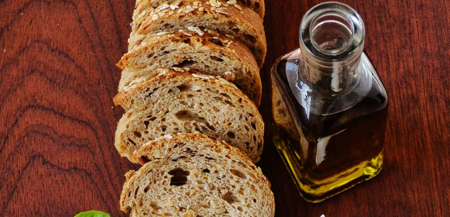 Honey and Oil in Bread