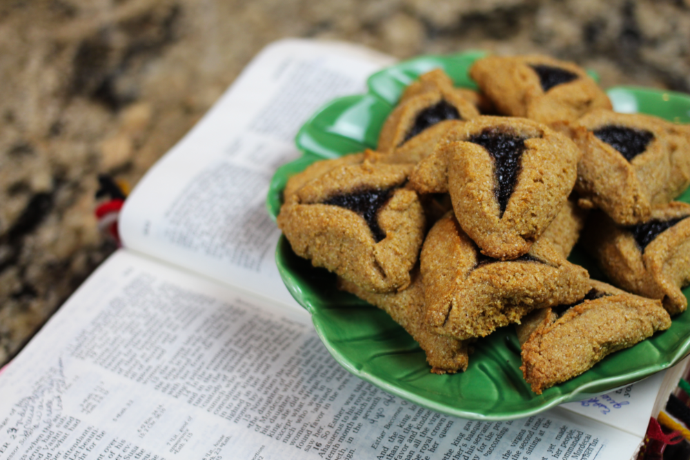 Purim Cookies with Blueberry Fig Filling