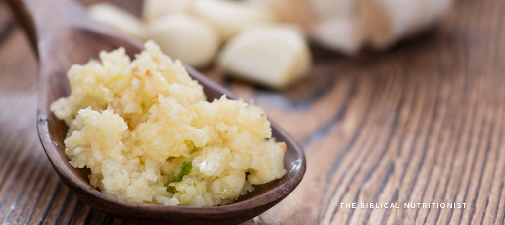 Raw Minced Garlic - The Benefits of Eating Garlic Daily - The Biblical Nutritionist